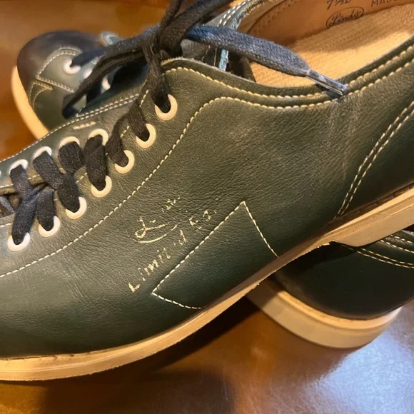 Linds Green/Black Limited Edition Bowling Shoe - Picture 2 of 8